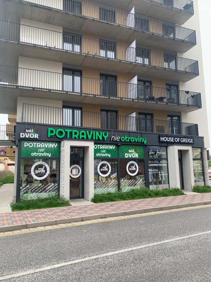 Apartments Centrum Hviezdoslav Попрад Екстериор снимка